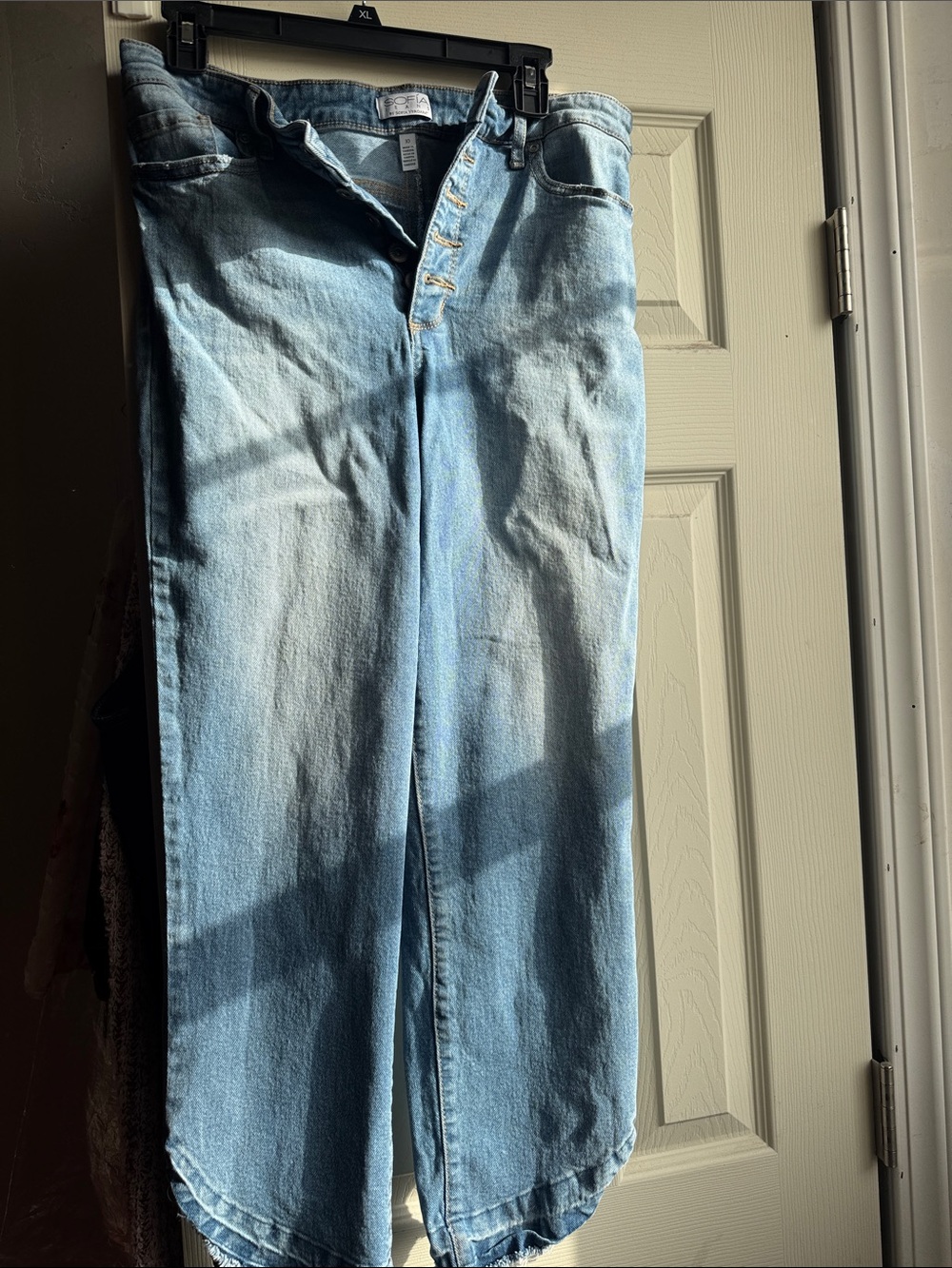sofia by sofia vergara Light Wash Button-Fly Wide Leg Jeans